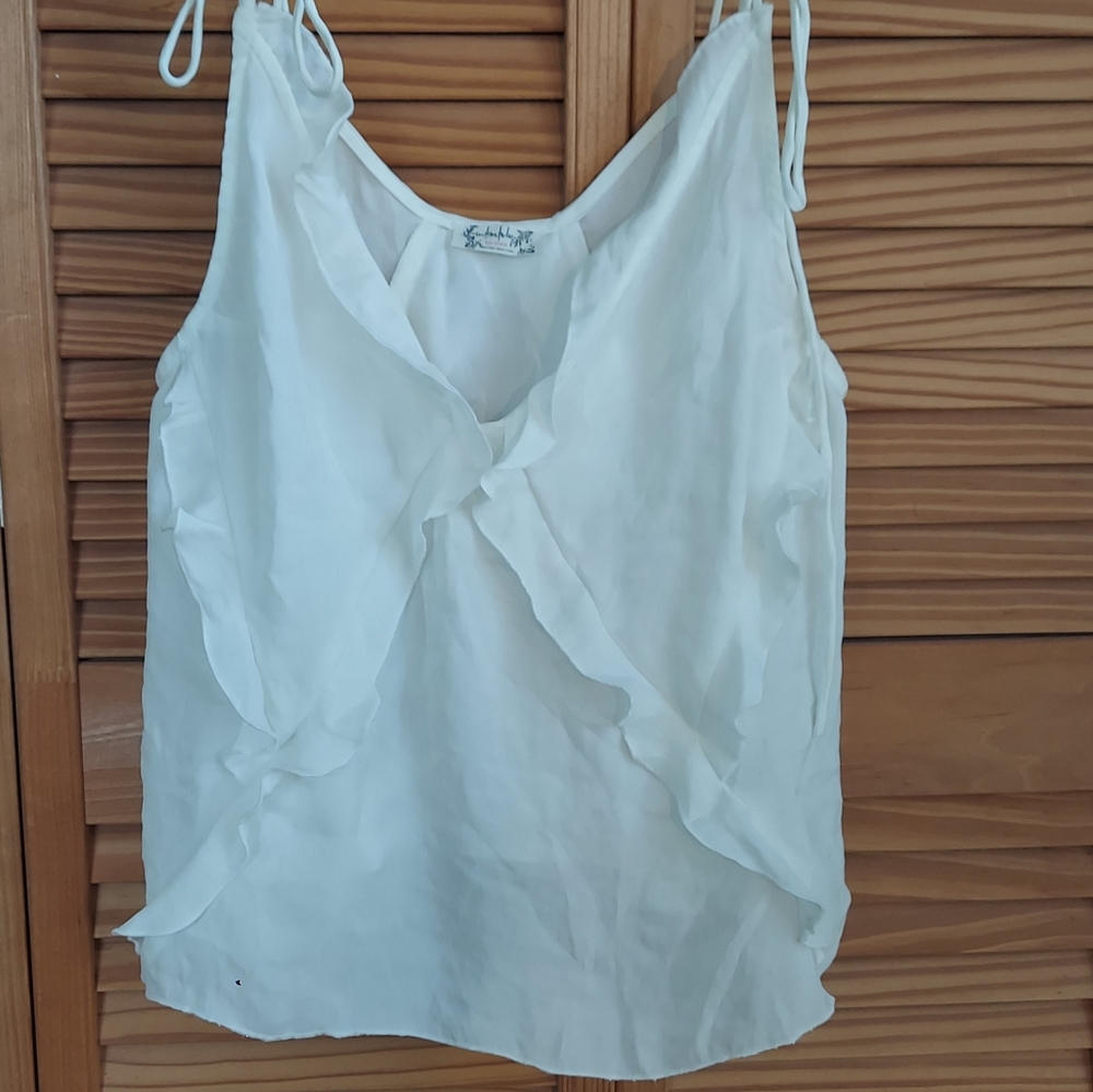 Silky tank